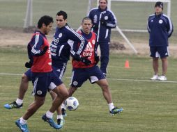 Jugadores de la Selección de Paraguay, durante sesión de entrenamiento de la Copa América en Argentina. REUTERS  /