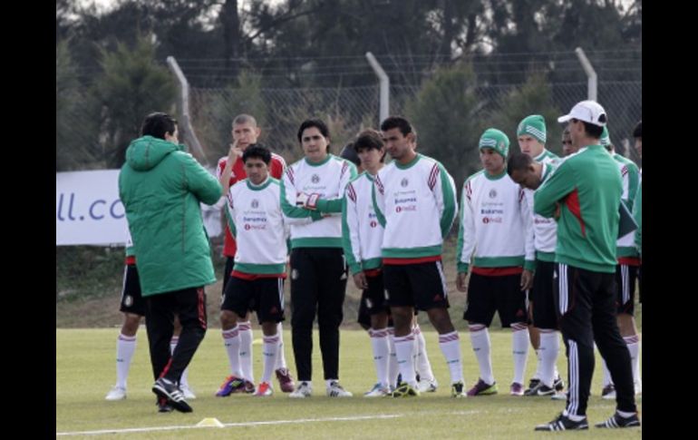 Jugadores de la Selección mexicana, durante entrenamiento para Copa América en Argentina. REUTERS  /