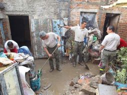 Al menos 45 casas de la colonia La Martinica en Zapopan, resultaron afectadas con inundaciones tras la lluvia. A. CAMACHO  /