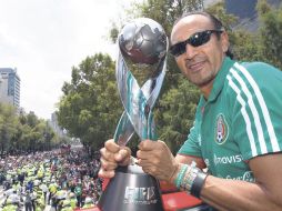 El estratega Raúl Gutiérrez llevó a México al título Sub-17 tras ganar sus siete partidos del Mundial. MEXSPORT  /