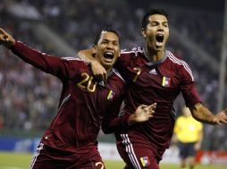 Jugadores de la Selección de Venezuela, celebrando gol contra Paraguay en partido de la Copa América 2011, en Argentina. REUTERS  /