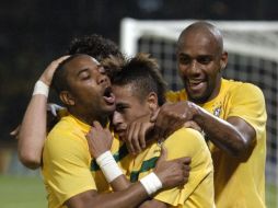 Jugadores de la Selección de Brasil, una de las invictas que pasan a cuartos de final en Copa América. NOTIMEX  /