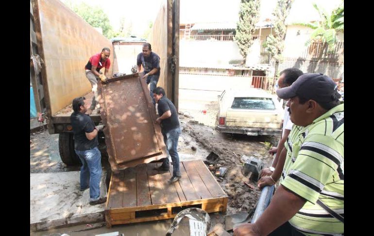 La colonia zapopana La Martinica tuvo afectaciones en 58 viviendas por la lluvia registrada la madrugada del miércoles. A. CAMACHO  /