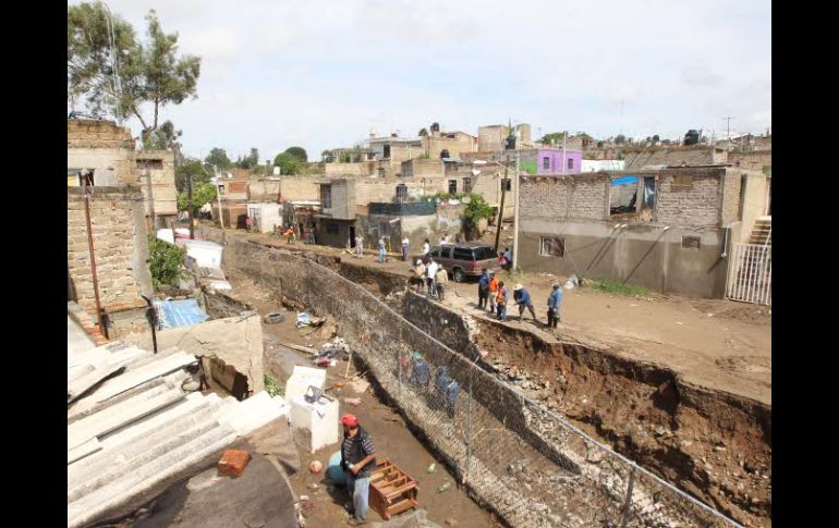 La colonia zapopana La Martinica tuvo afectaciones en 58 viviendas por la lluvia registrada la madrugada del miércoles. A. CAMACHO  /