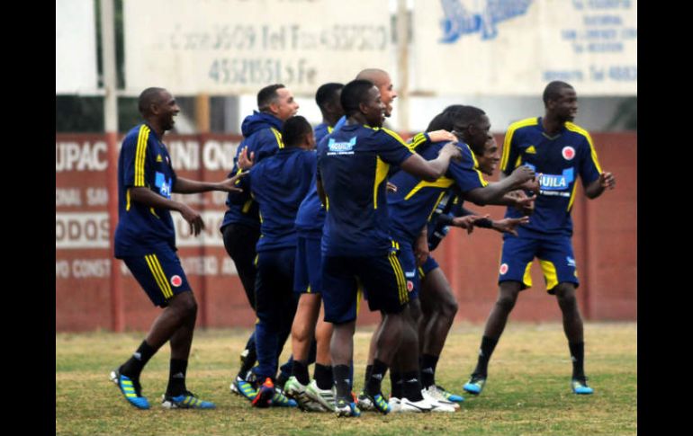 Selección colombiana durante sesión de entrenamiento antes de los cuartos de final. EFE  /