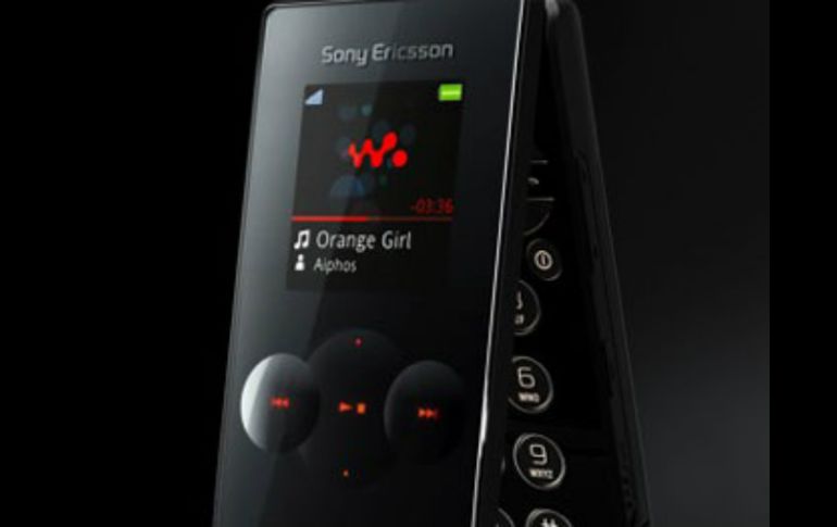 Sony Ericsson, propiedad al 50 por ciento de Ericsson  y Sony. ESPECIAL  /