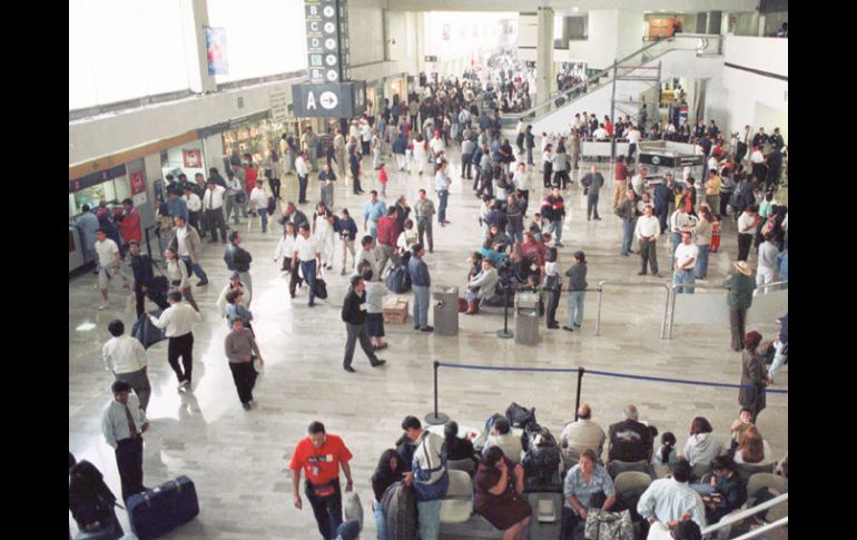 Este aeropuerto sería el primero a construir bajo el esquema de concesión, en un área de mil 500 hectáreas. ARCHIVO  /