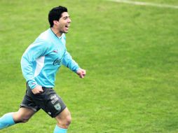 Luis Suárez buscará anotar en el arco argentino. MEXSPORT  /