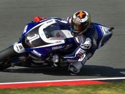 El español corre en la tercera y última sesión de entrenamientos en el circuito de Sachsenring. AFP  /