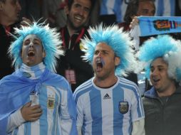 Un simpatizante de Argentina hoy, 16 de julio de 2011, muestra el apoyo a Messi. EFE  /