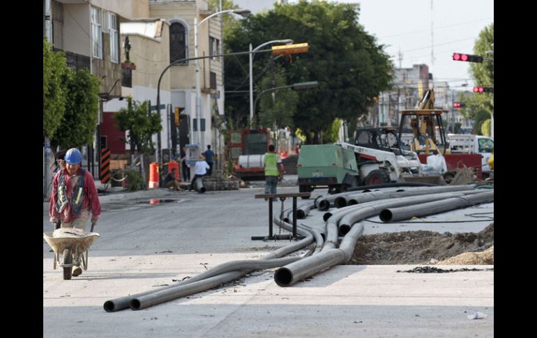 Aunque la pavimentación en Enrique Díaz de León concluye en octubre, las adecuaciones se realizarán de manera coordinada. A. GARCÍA  /