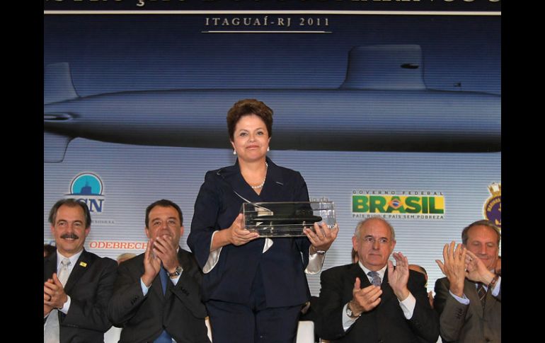 La presidenta Dilma Rousseff destaca la modernización que trae consigo la realización de las naves marinas. AFP  /