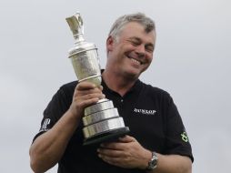 El golfista, Darren Clarke, logró la victoria en el Abierto Británico de Golf. AP  /