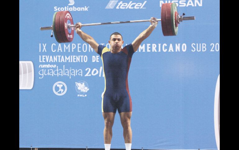 El venezolano Jesús González fue el campeón en Biatlón en la categoría 94 kilogramos varonil. S. NÚÑEZ  /