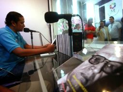 Cristián Rodríguez participa en la jornada de lectura de 300 horas continuas en República Dominicana. EFE  /