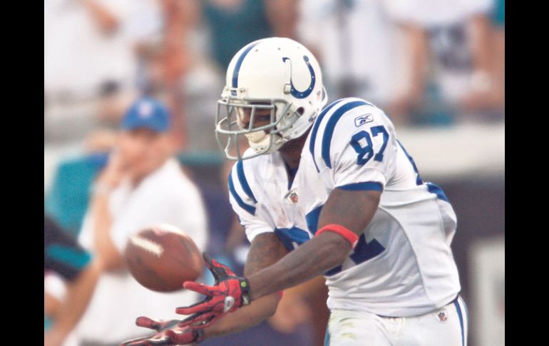 Reggie Wayne está por jugar la undécima temporada con el equipo. GETTY IMAGES SPORT  /