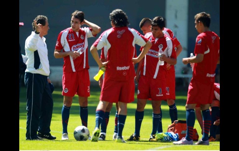 El técnico José Luis Real prepara al 'Rebaño' para el Torneo Apertura. MEXSPORT  /