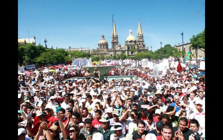 Durante el 2010 la UdeG encabezó una serie de manifestaciones para exigir recursos al Gobierno del Estado. ARCHIVO  /