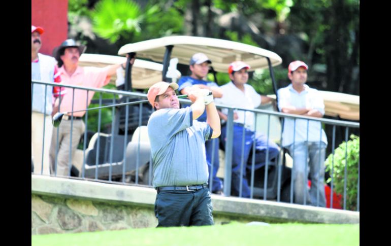 Rafael Vázquez salió ayer en la segunda ronda muy atinado con el putt. E. PACHECO  /