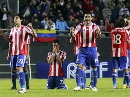 Jugadores de la Selección de Paraguay celebran triunfo ante Brasil en partido de la Copa América en Argentina. MEXSPORT  /