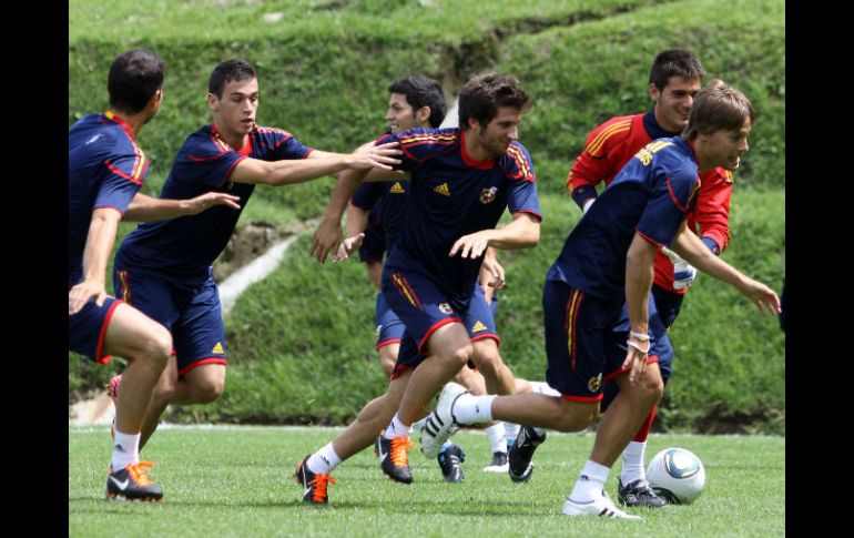 La selección española entrernando en Manizales, Colombia. EFE  /