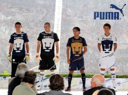 El Pumas de la UNAM dio a conocer su nuevo uniforme para el Torneo Apertura 2011.NOTIMEX  /