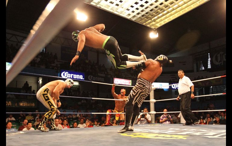 La lucha se presentó ante una regular entrada en La Arena Coliseo. E. PACHECO  /