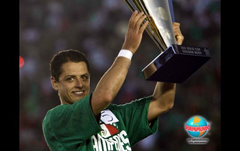 El jugador mexicano, Javier 'Chicharito' Hernández, celebra el triunfo de su Selección en Copa Oro. MEXSPORT  /