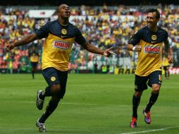 Jugadores del club América celebran durante partido del Torneo Apertura 2011. MEXPORT  /