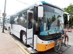 La unidad podrá trasladar dos bicicletas en la parte frontal. E. BARRERA  /