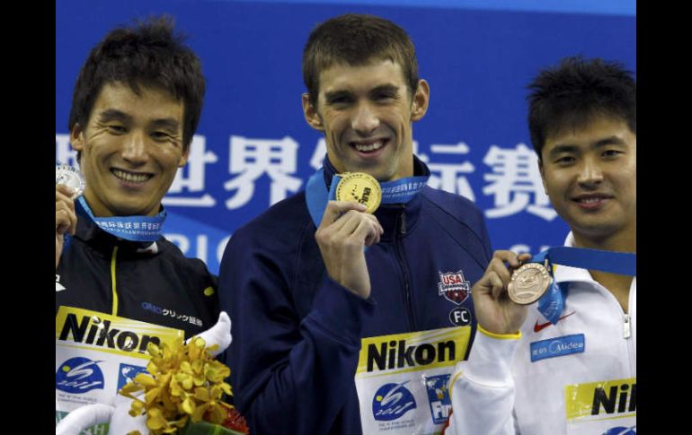 Michael Phelps después de una temporada difícil logra el oro en la final de 200 mariposa. REUTERS  /