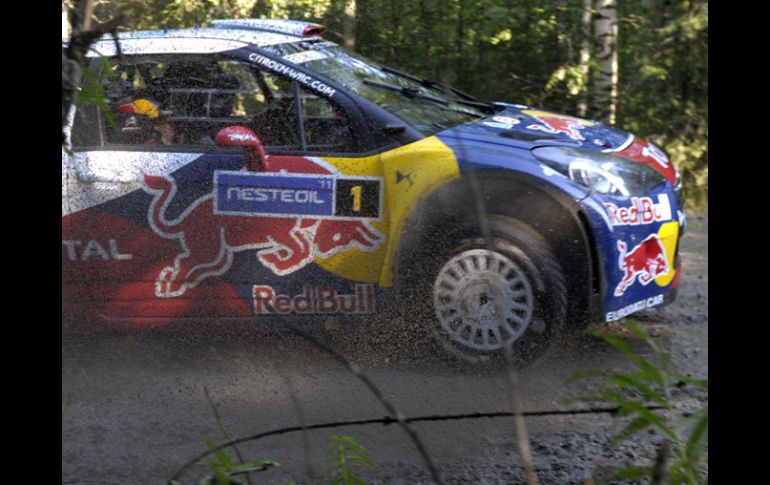 El francés Loeb tuvo un buen inicio en Finlandia. AFP  /