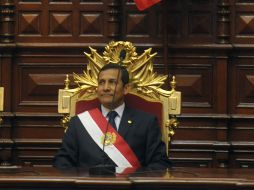 Ollanta Humala fue investido como presidente de Perú hoy.  /