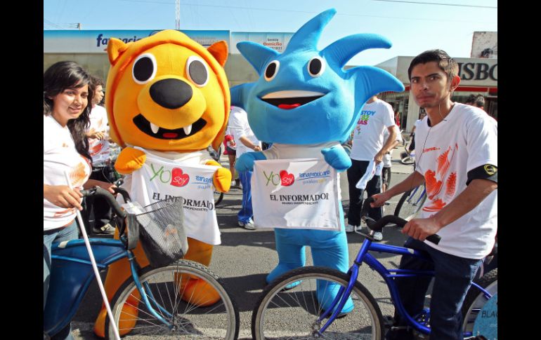 En la preparación de los panamericanos hubo un encuentro de ciclistas que salieron del Metropolitano y parque Revolución. ARCHIVO  /