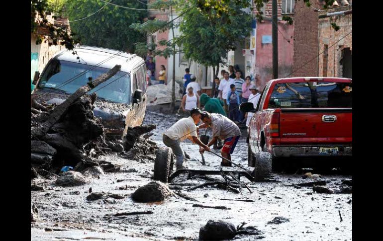 Lamentan nuevamente la negativa de la Sedesol para la entrega de capital para los residentes de San Miguel Cuyutlán. ARCHIVO  /