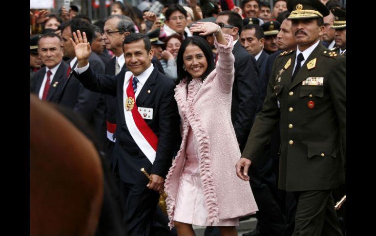 El mandatario y su esposa durante el desfile. REUTERS  /