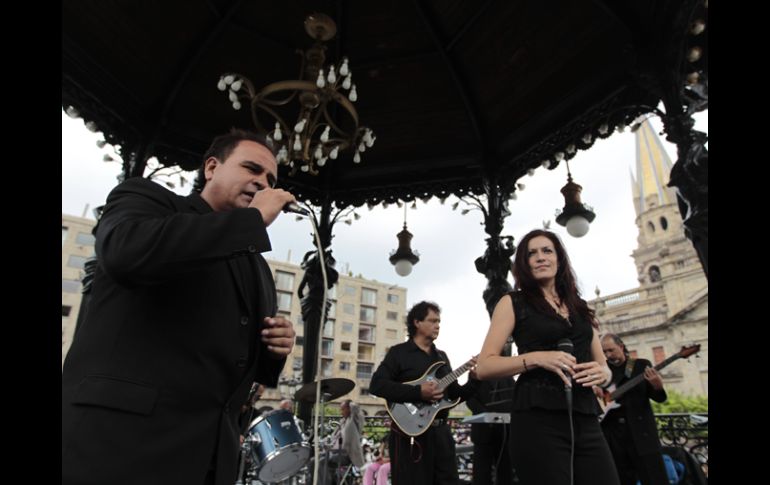 Los Terricolas, ayer en la Plaza de Armas. A. GARCÍA  /