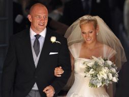 Zara Phillips y su marido Mike Tindall optaron por una ceremonia discreta. AFP  /