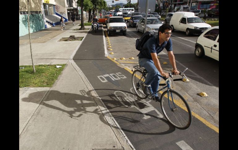 La implementación del par vial en Niños Héroes-La Paz incluye la construcción de una ciclovía en esta última avenida. S. NÚÑEZ  /