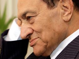 Hasta el momento se desconoce si Mubarak asistirá a la primera sesión de su juicio mañana. EFE  /