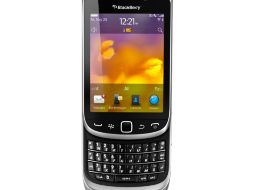 RIM lanza dos nuevos teléfonos, BlackBerry Torch. AP  /