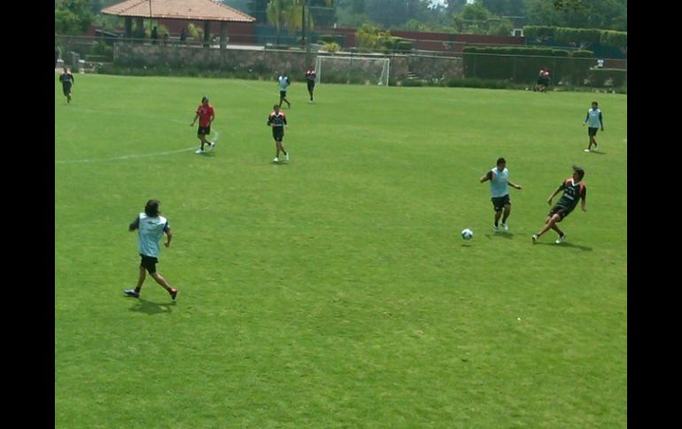 Jugadores de Atlas durante sesión de entrenamiento para el Torneo Apertura 2011. R. VELÁZQUEZ  /