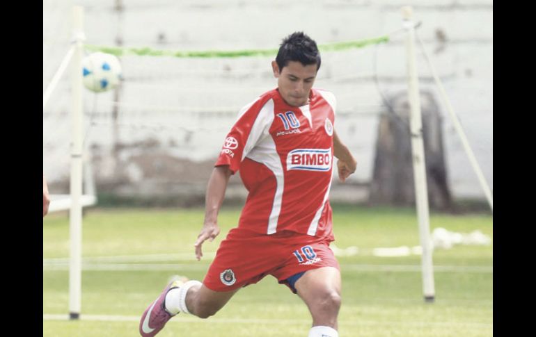 Alberto Medina jugó 90 minutos ante Pumas, salió de cambio por Antonio Salazar. MEXSPORT  /