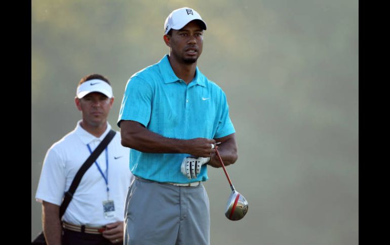 Tiger Woods y Sean Foley durante una ronda de práctica previa al comienzo de la PGA. AFP  /