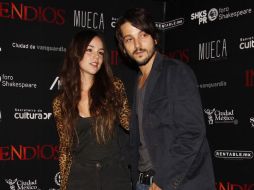 La pareja Camila Sodi y Diego Luna en el evento. EL UNIVERSAL  /