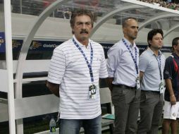 Ricardo La Volpe durante la Copa Oro como seleccionador de Costa Rica. EL UNIVERSAL  /