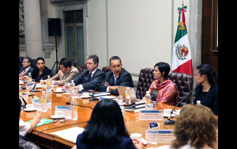 El secretario de Gobernación precisó que se busca construir una agenda que incluye temas prioritarios como reforma política. NTX  /