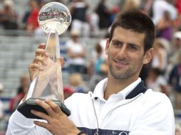 Novak Djokovic se instaura con este triunfo como en número uno del tenis a nivel mundial. AFP  /