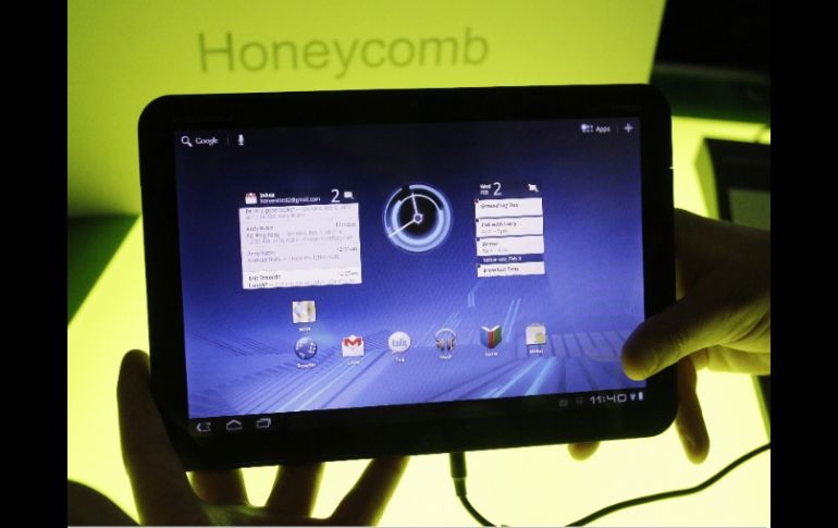 Motorola es la compañía encargada de la producción de algunas tabletas con el sistema operativo Android de Google. AP  /