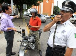 El secretario Diego Monraz pide a los ciudadanos que no conduzcan a exceso de velocidad para evitar accidentes. ARCHIVO  /